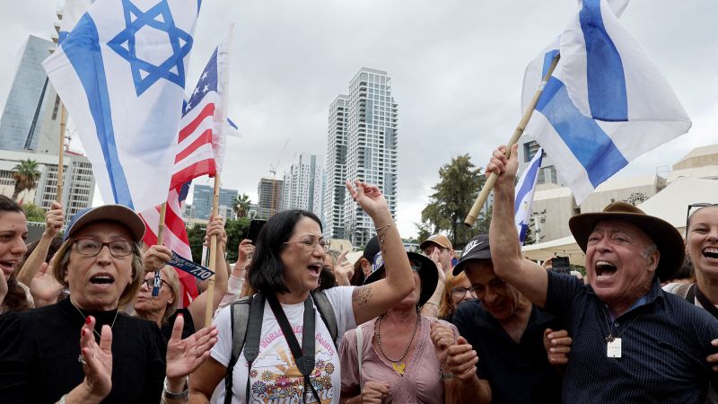 Live updates: Israel, Hamas agree to first phase of Gaza ceasefire plan, Trump says hostages expected to be released Monday