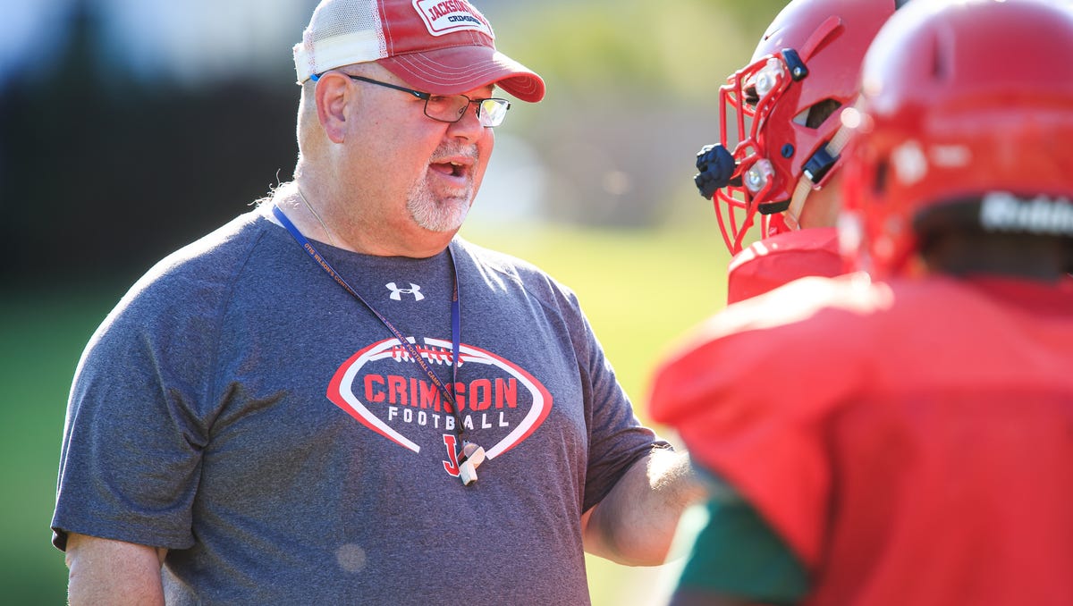 Lincoln coach not happy with Jacksonville coach after 77-0 loss