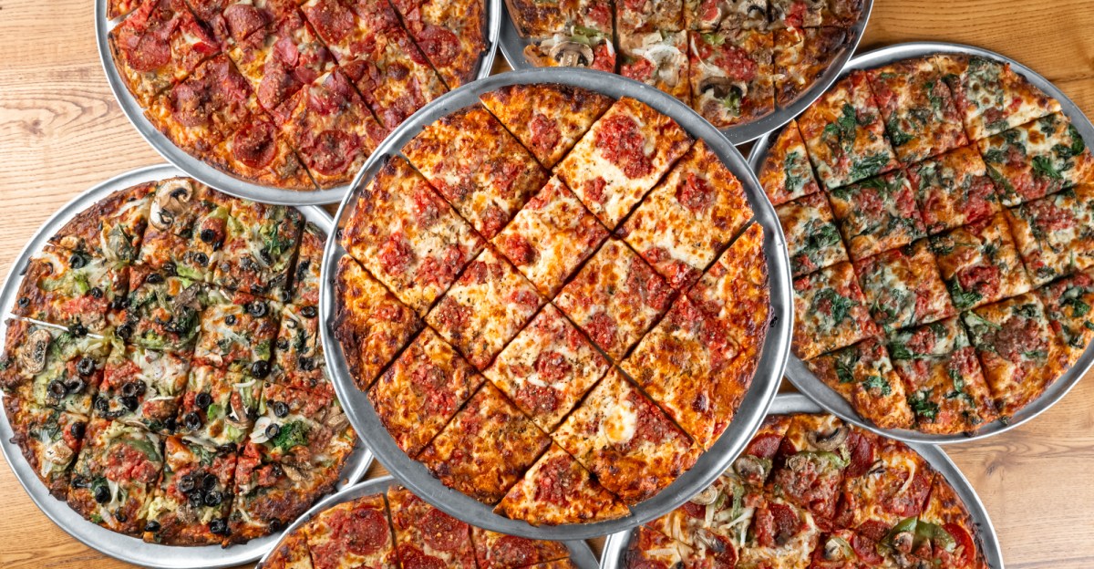 Giordano’s Launches Tavern-Style Pizza | Eater Chicago