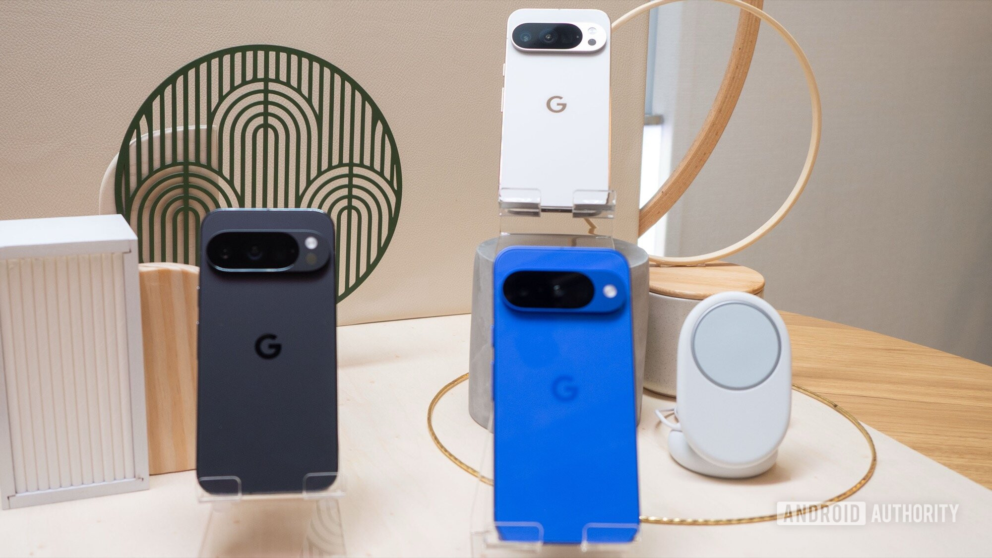 google pixel 10 frost obsidian indigo colors