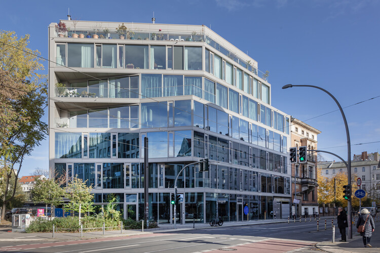 Graftlab / GRAFT - Exterior Photography, Glass