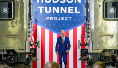 Trump holds up $18 billion for NYC rail projects