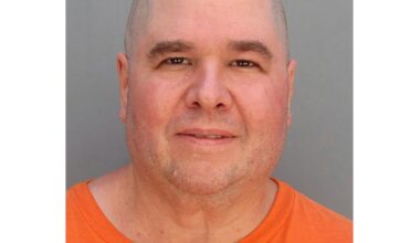 Arizona man executed for 1993 killings of 4 members of a family in Phoenix