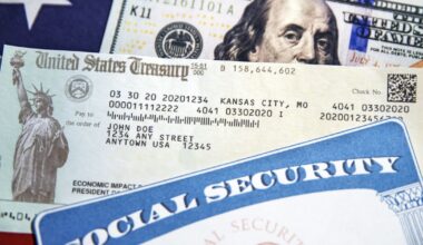 Social Security checks go paperless – 95.5 WSB