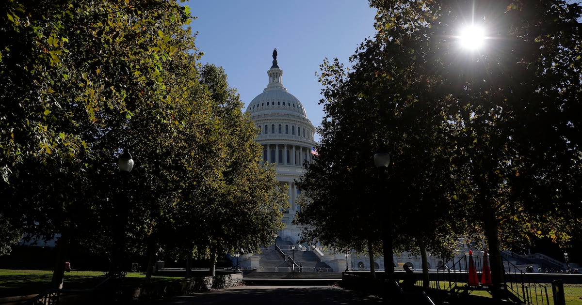Meaningful impact of government shutdown – 104.5 WOKV