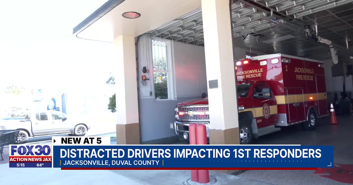 Jacksonville police, fire rescue reminding drivers to pull over for first responders – Action News Jax