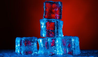 Ice That Freezes at Room Temperature Discovered in X-Ray Laser Experiment : ScienceAlert