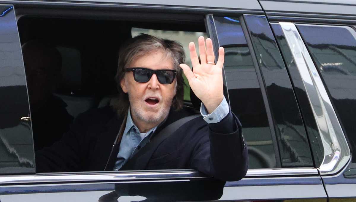 Paul McCartney played the hits in 2025 Des Moines concert