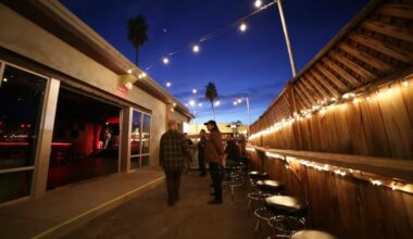 Phoenix debates the Valley’s top music venues and doesn’t hold back