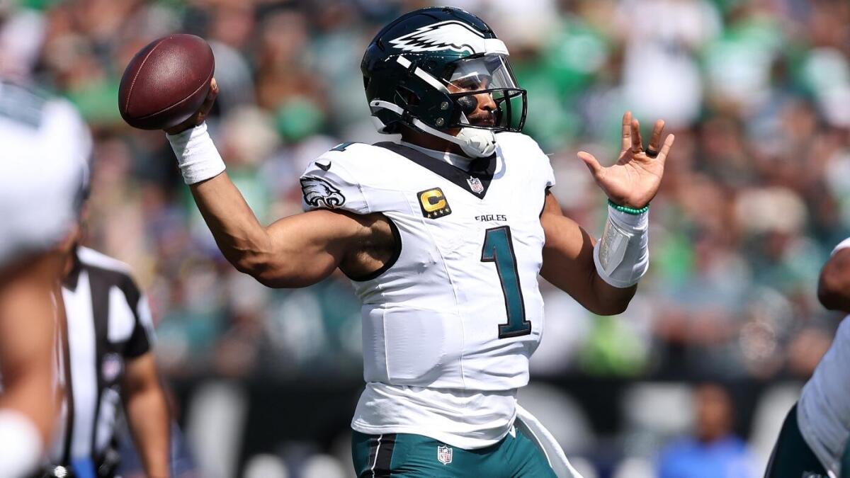 Vikings vs. Eagles live updates: Score, highlights as defenses lead Philadelphia, Minnesota