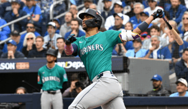 Mariners vs. Blue Jays score, takeaways: Seattle takes commanding 2-0 ALCS lead behind Game 2 power surge