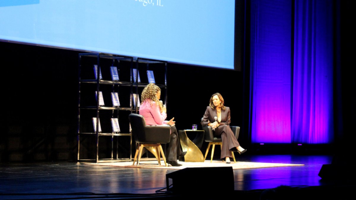 Chicagoans find a major role in Kamala Harris’ new memoir – NBC Chicago