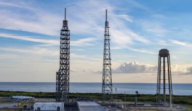 Blue Origin wins $78.2 million contract to expand satellite processing infrastructure at Cape Canaveral