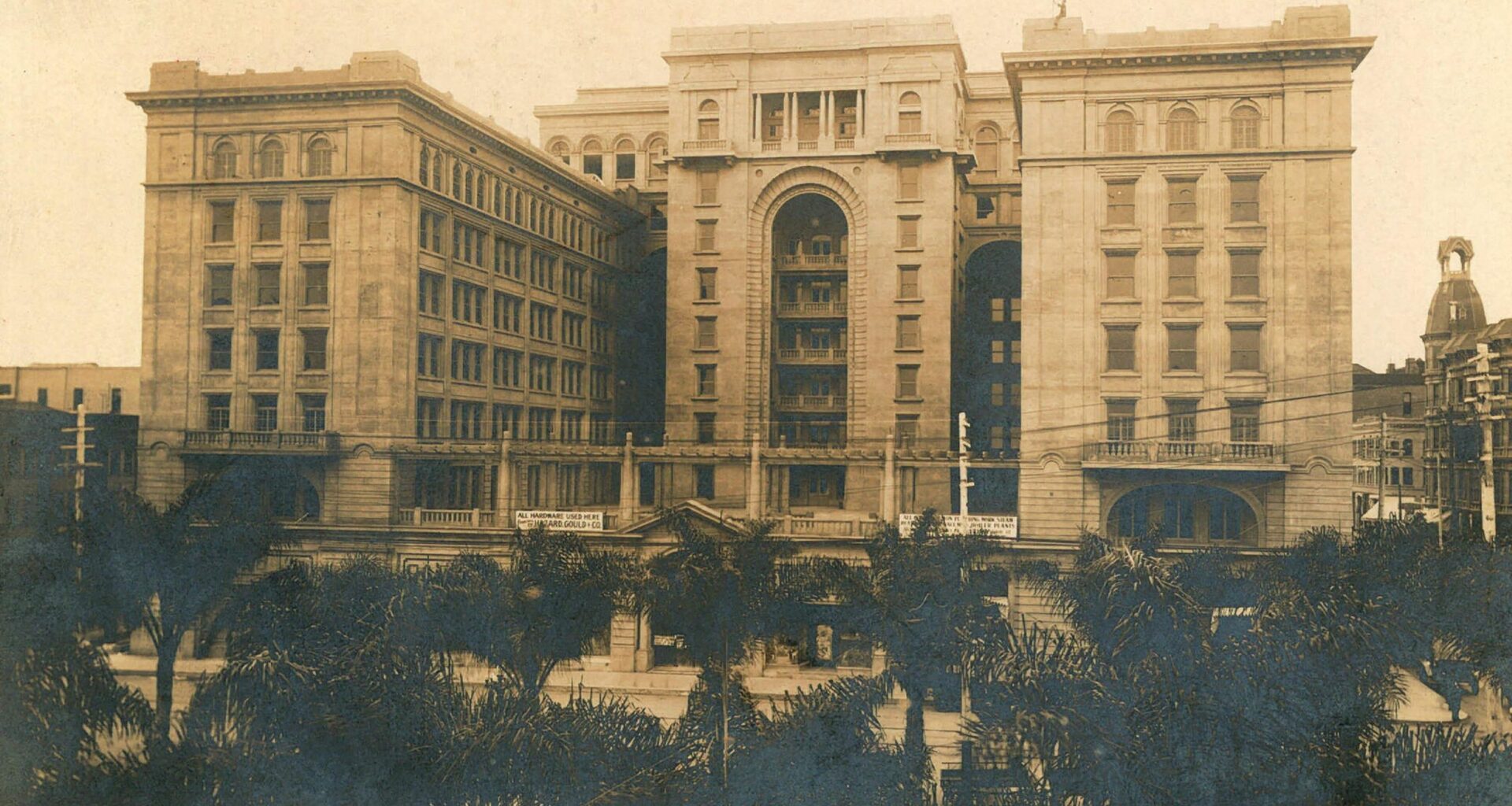 U.S. Grant Hotel opens downtown