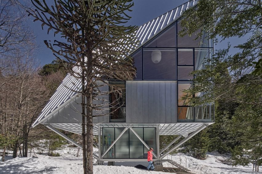 Metallic house in Chile