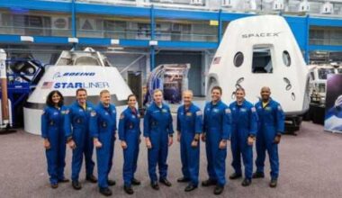 Debate continues over moving space shuttle from D.C. to Houston