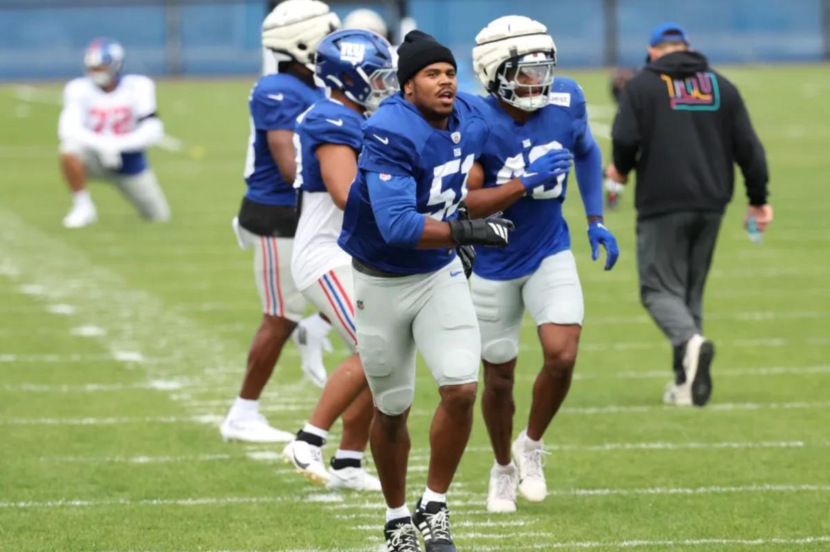 Abdul Carter lands on Giants injury report as he eyes sack breakout