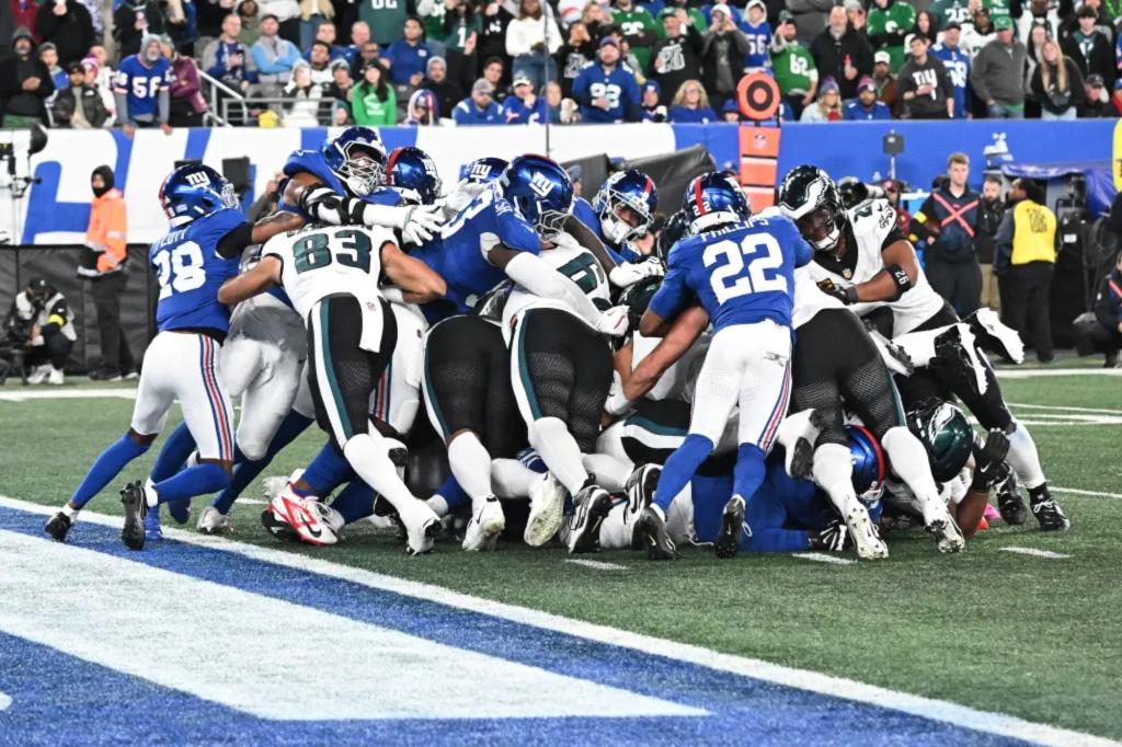 Eagles ran rampant with Tush Push in first half as vaunted play stymied Giants