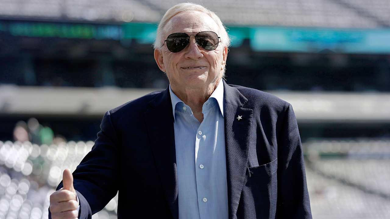 Jerry Jones on looking at trades, Dak Prescott's play and more