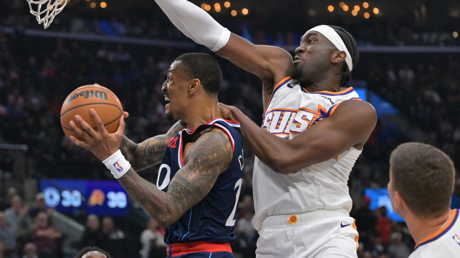 Suns injury report: Phoenix loses key center against Nuggets