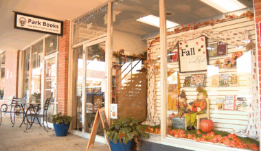 Local bookstore encourages hiring people with disabilities