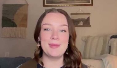 Hanover singer Aubrey Nicole makes debut on 'The Voice'