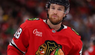Matt Grzelcyk secures one-year deal from Chicago Blackhawks