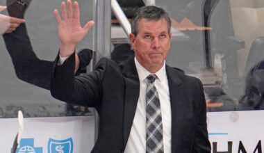Rangers coach Mike Sullivan wins in return to Pittsburgh