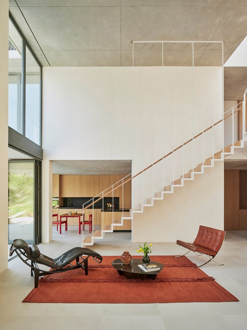 Living space within the House in Cala Tamarit 