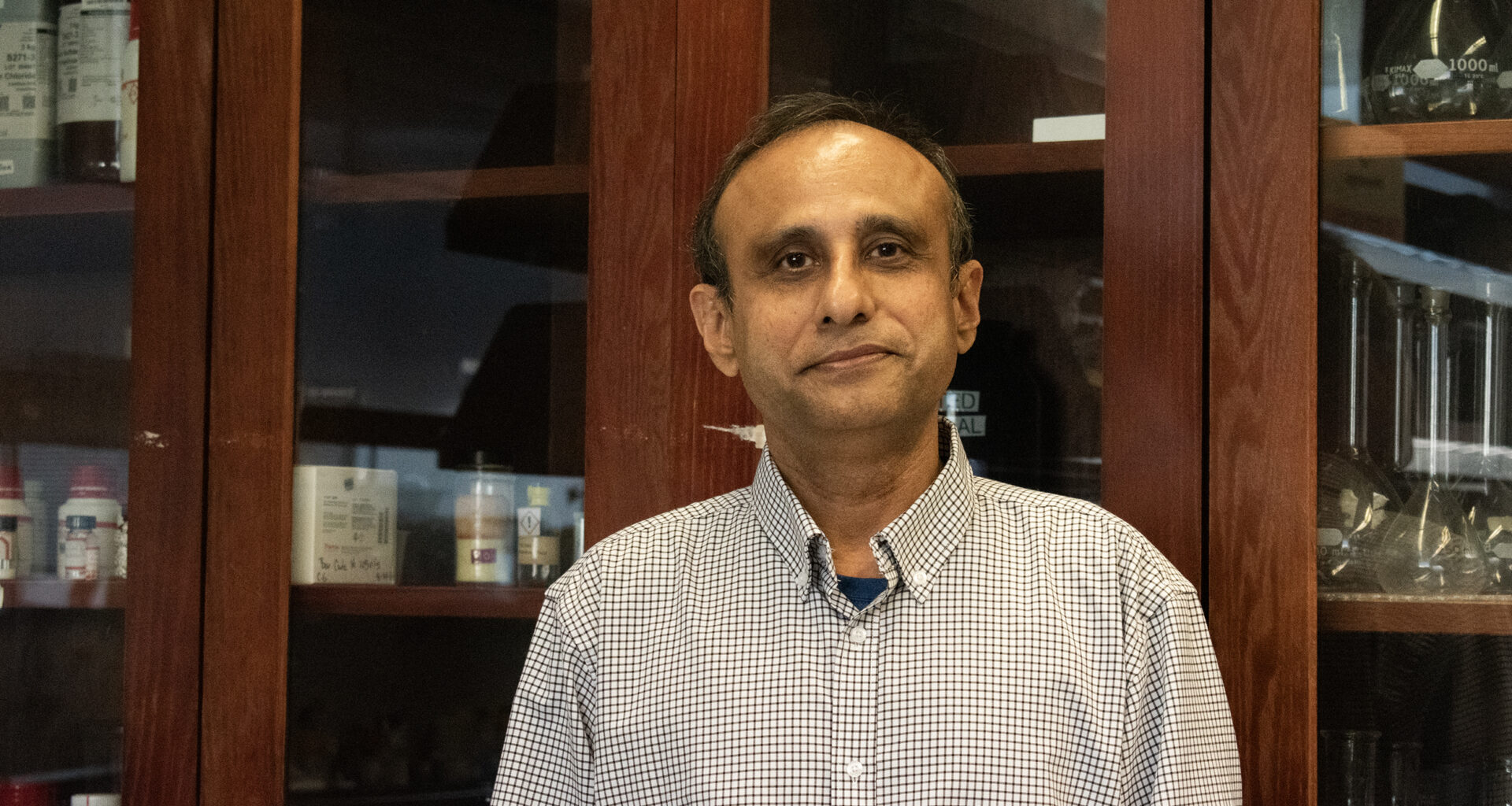UTA professor receives $1.84M grant to study immune system proteins