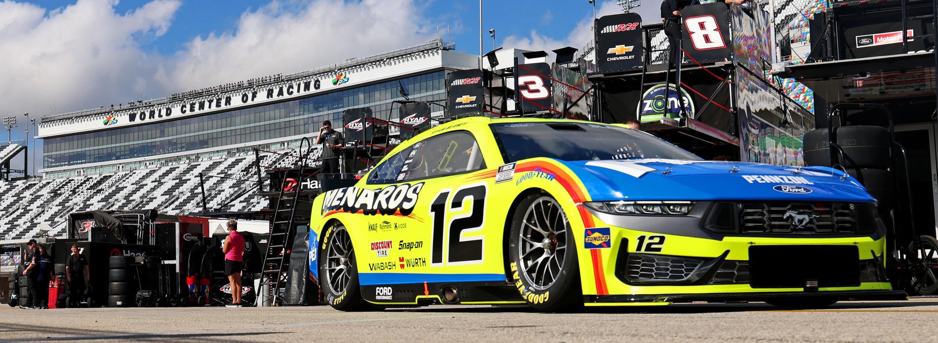 2025 YellaWood 500 odds, NASCAR picks: Best bets for the Round of 8 race from proven racing expert