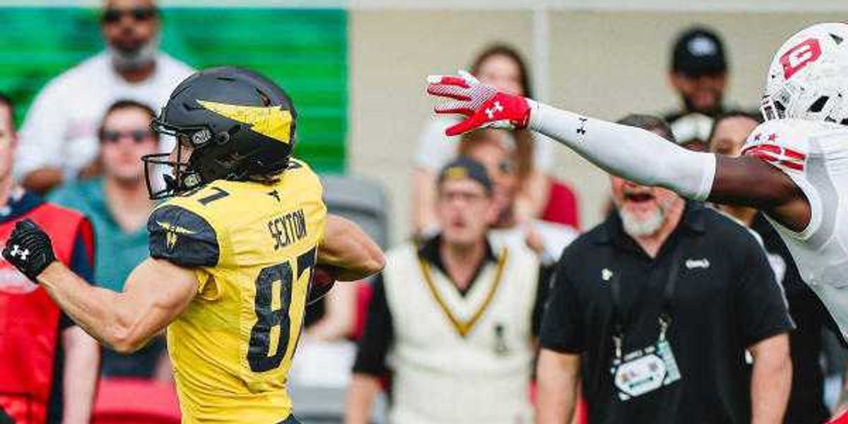 United Football League dissolves the San Antonio Brahmas