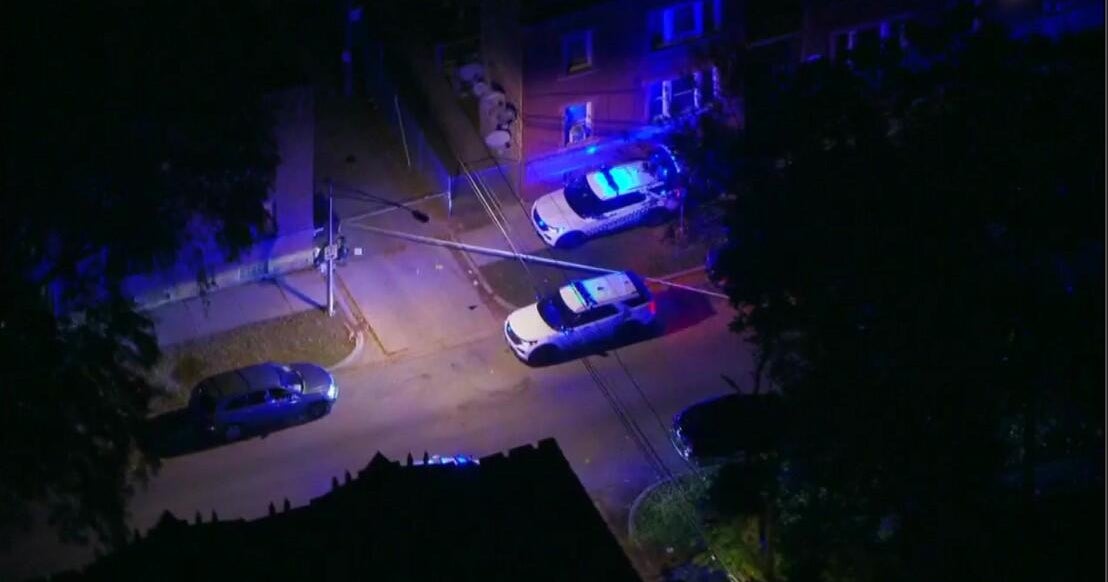 2 men killed in shooting at Auburn Gresham apartment building