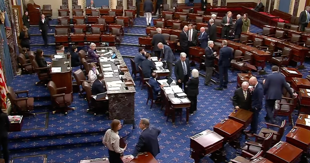 Government shutdown live updates as Senate vote on funding bill fails again, extending impasse