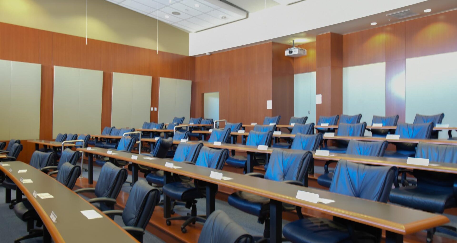 UNF SG approves new treasurer