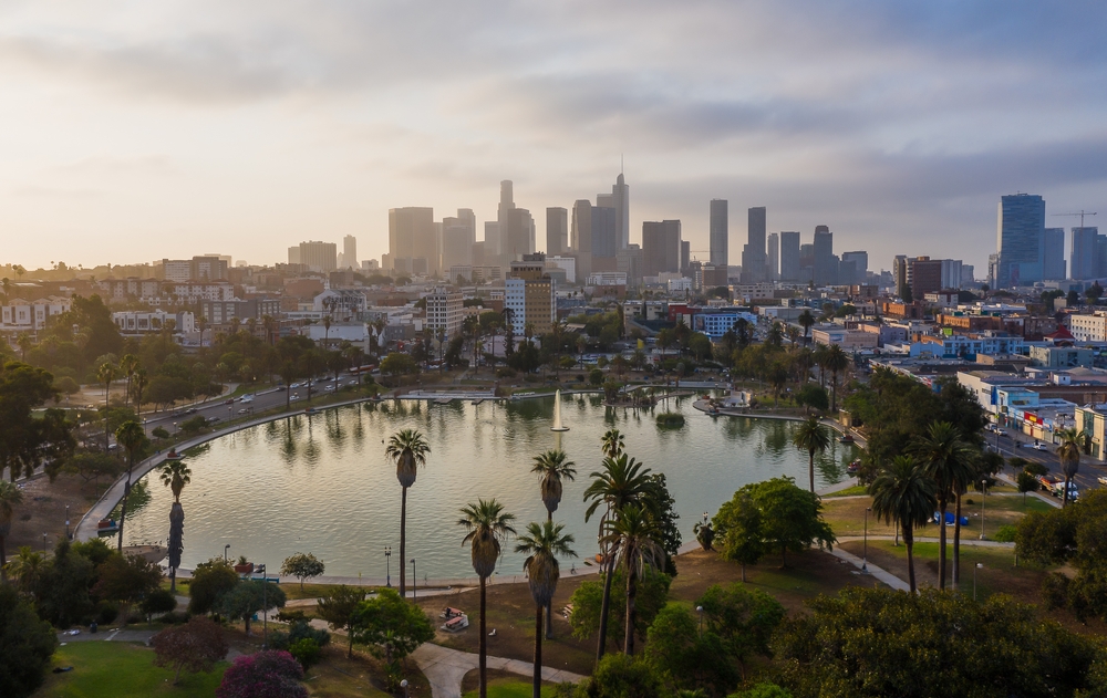 LA board proposes $2.3M iron fence be installed around MacArthur Park