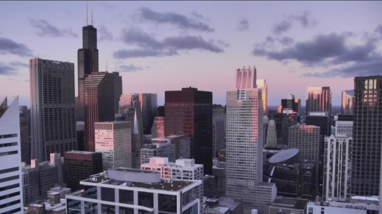 Chicago weather: Crisp, sunny start to the marathon weekend