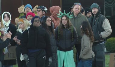 Broadview ICE protests continue amid arrests, free speech debate