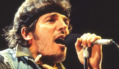 Bruce Springsteen performing