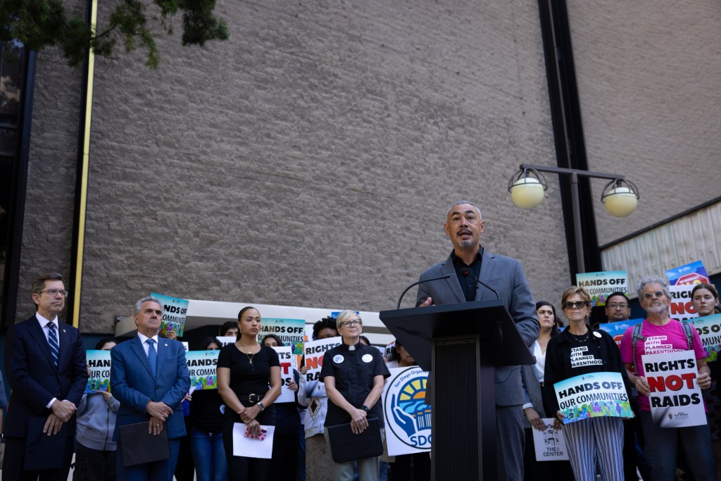 San Diego City Council votes to place stronger limits on collaborating with feds – San Diego Union-Tribune