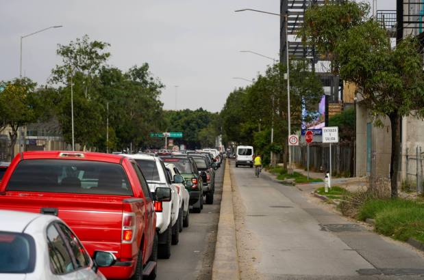 SENTRI traffic backs up in Zona Rio on Sept. 23 in Tijuana, near hospitals, schools and businesses. (Alejandro Tamayo / The San Diego Union-Tribune)