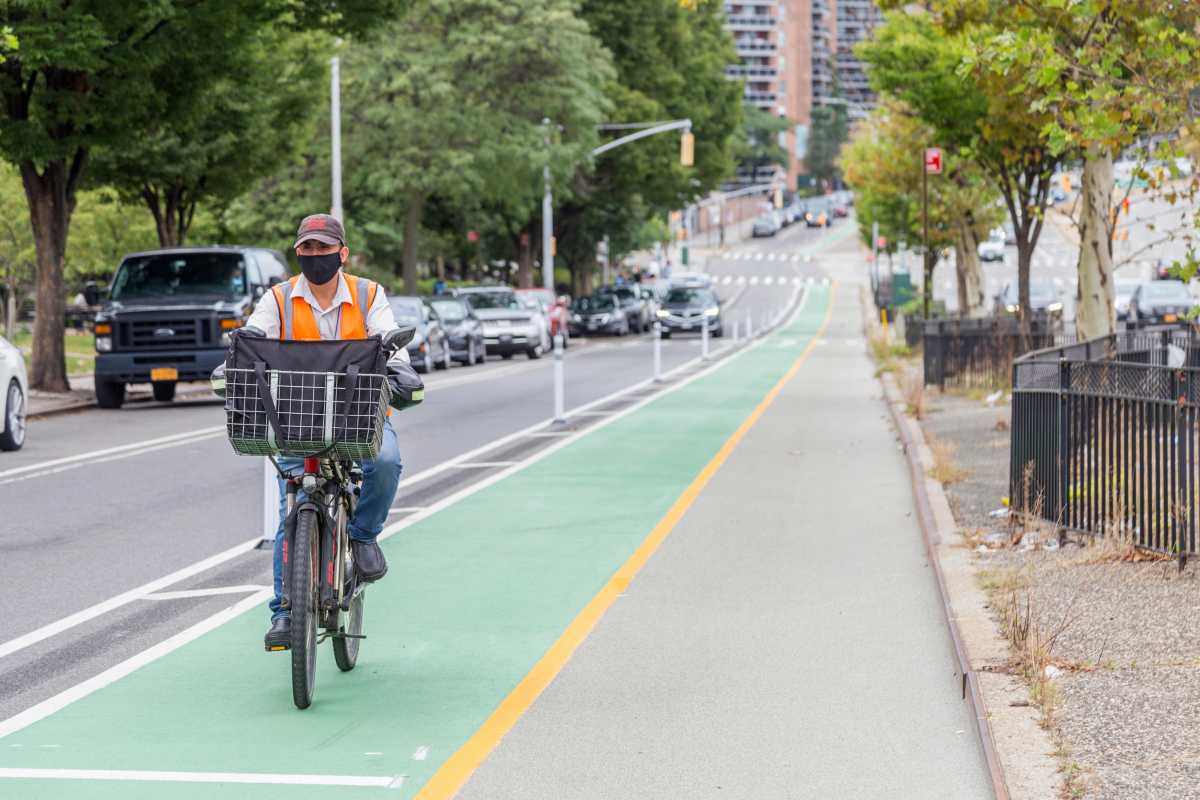 Traffic deaths continue to fall in NYC, city reports