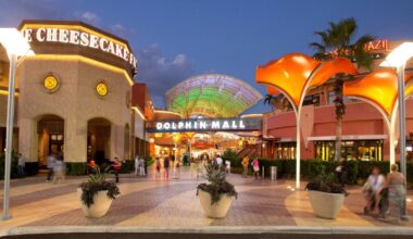 Dolphin Mall to host annual job fair on Tuesday