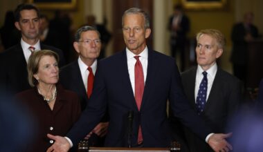 Government shutdown nears after two Senate funding bills fail : NPR