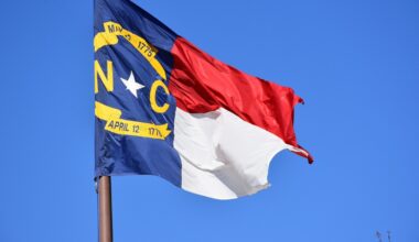 NC says federal workers can claim benefits if furloughed | WFAE 90.7