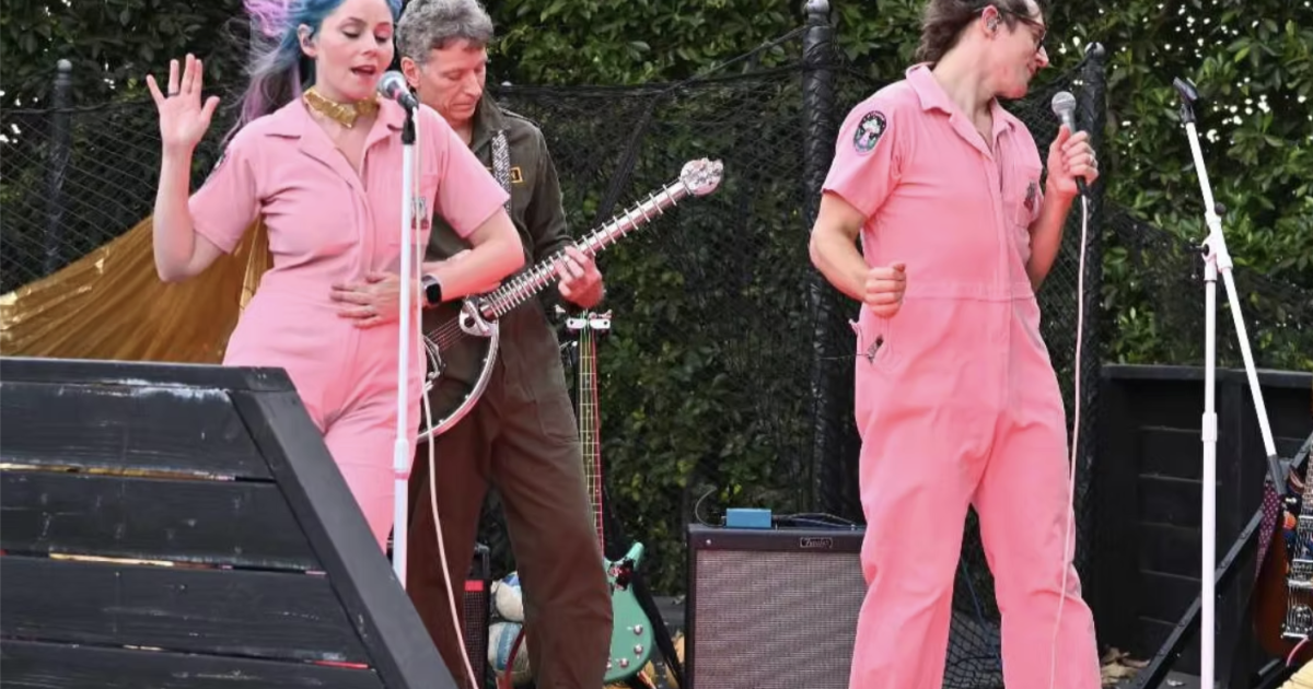 Coming to a porch near you: Live performances from your neighbors