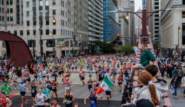 ICE says its agents won't target the Chicago Marathon, but some runners aren't taking chances