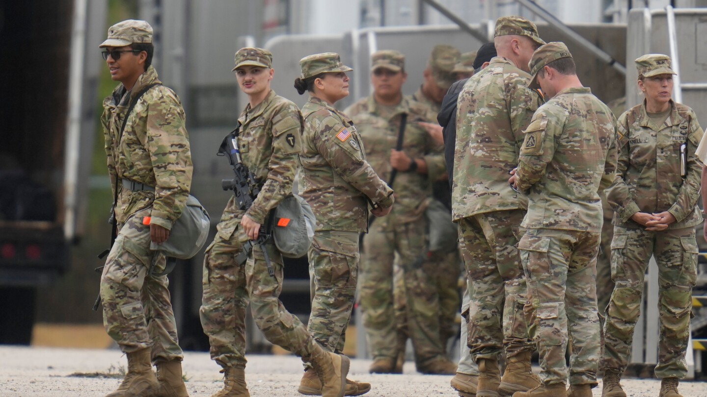 Texas National Guard members in Illinois