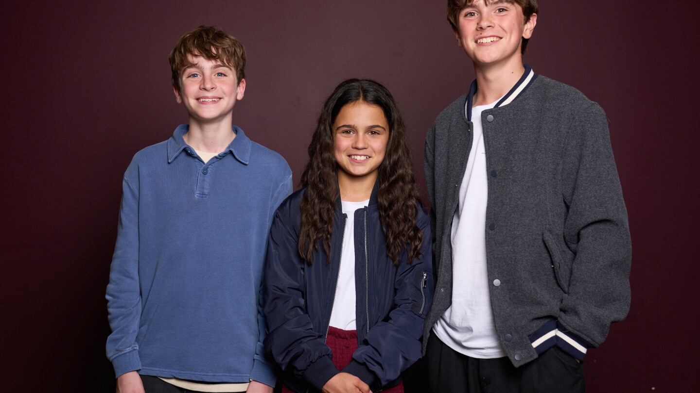 'Harry Potter' audiobooks: A new trio tells the story