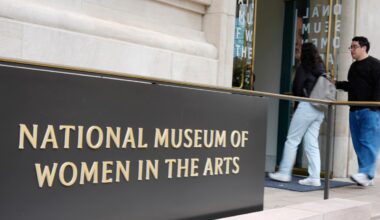 For museums, Louvre heist shows tension between security and accessibility